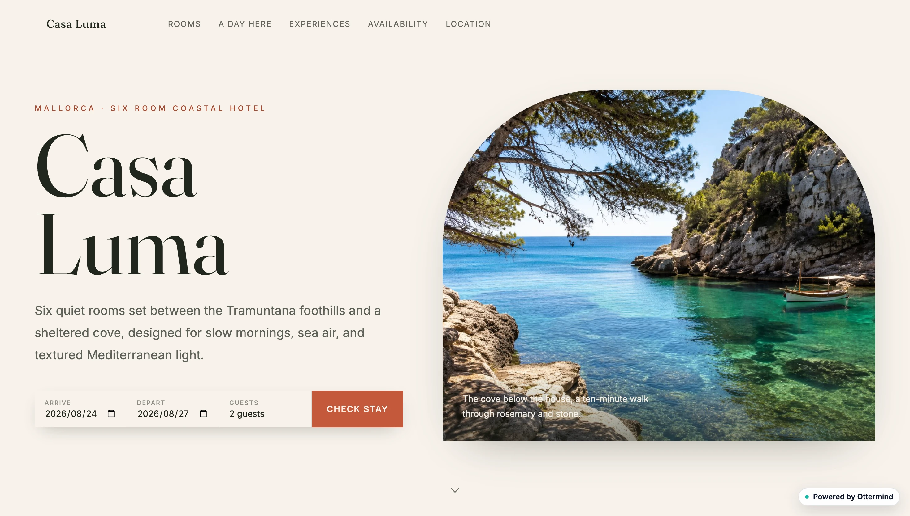 Casa Luma coastal hotel website with a seaside photograph and room booking details